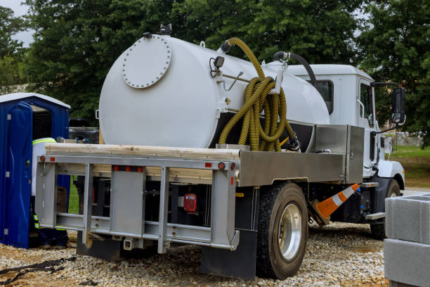 Portable Toilet Options We Offer in Dunnigan, CA